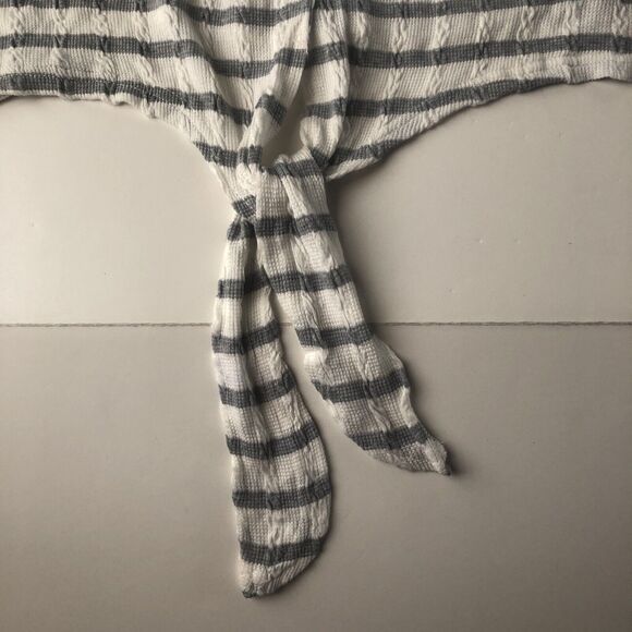 Striped Oversized Tie Front Cardigan Size Medium - Picture 4 of 10